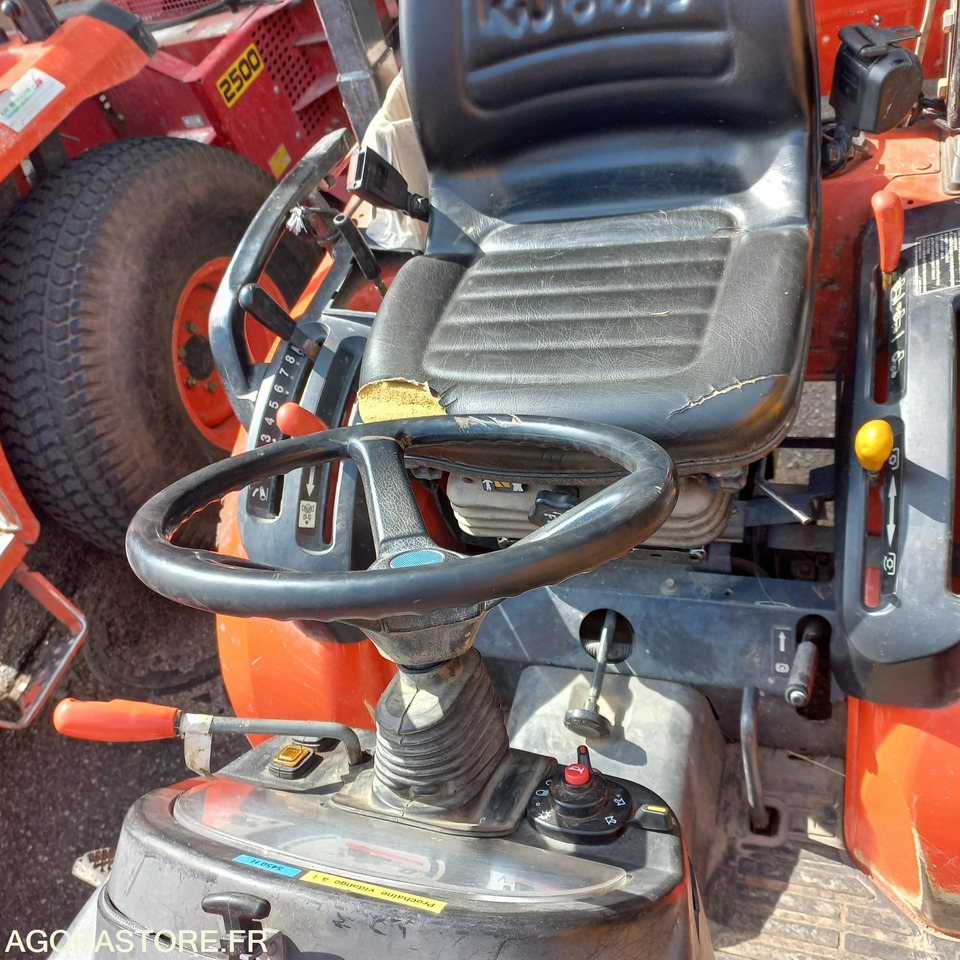Tracteur kubota B2530 - Tracteur agricole: photos 2 Tracteur kubota B2530 - Tracteur agricole: photos 2