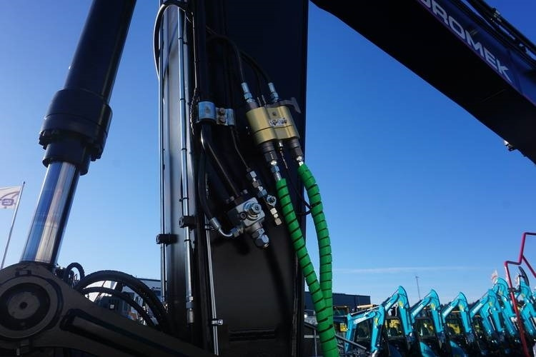 Pelle sur chenille Hidromek HMK 230 LC-5 *Uthyres*: photos 10