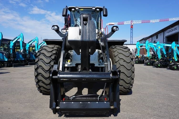 Hidromek HMK 635WL-5 *Uthyres* - Chargeuse sur pneus: photos 4 Hidromek HMK 635WL-5 *Uthyres* - Chargeuse sur pneus: photos 4