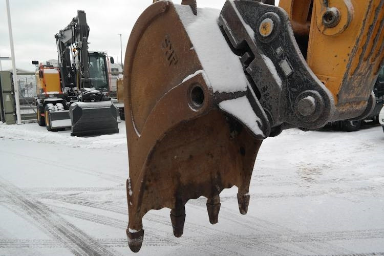 Hyundai R360LC-7 - Pelle sur chenille: photos 5 Hyundai R360LC-7 - Pelle sur chenille: photos 5