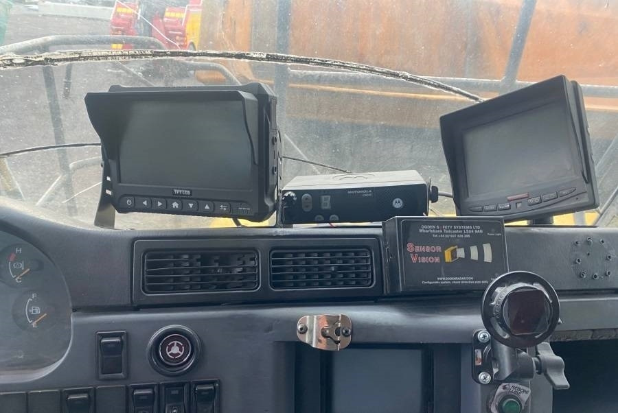 Tombereau rigide Komatsu HD405-7: photos 8