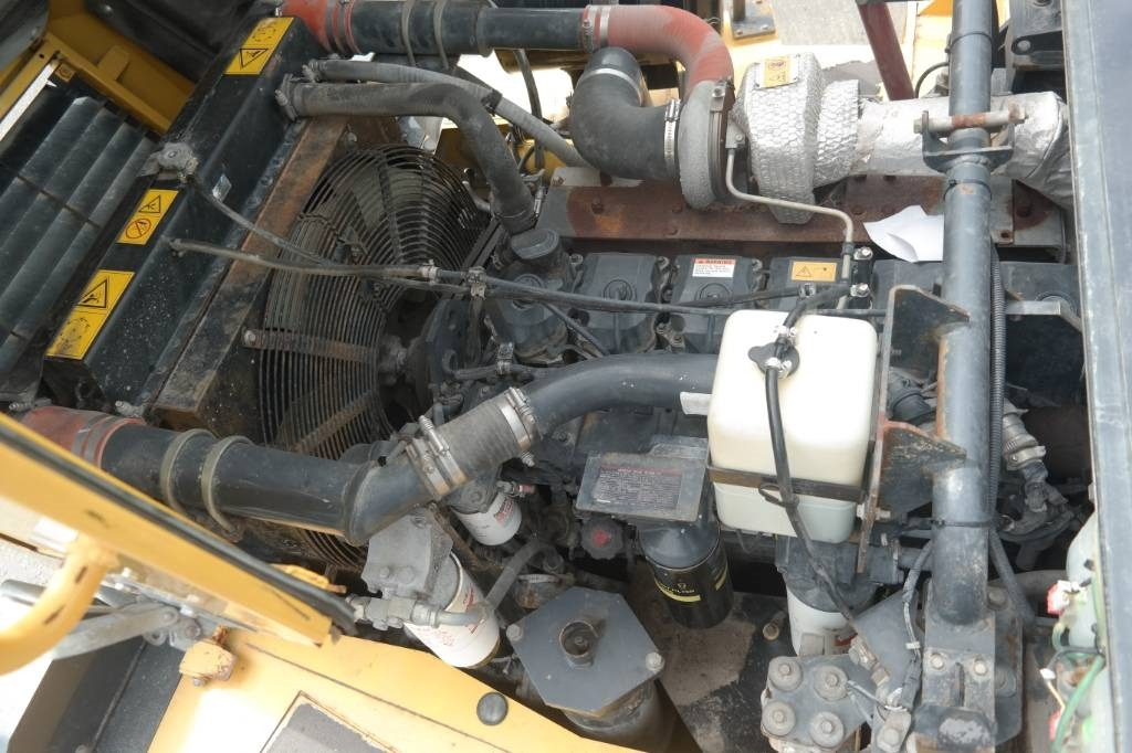 Tombereau articulé Komatsu HM300-1: photos 14