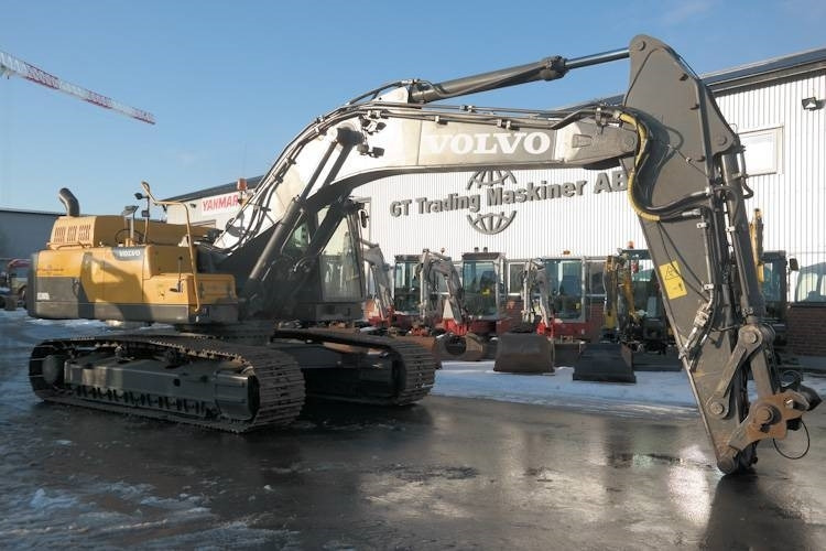 Volvo EC 380 D L - Pelle sur chenille: photos 5 Volvo EC 380 D L - Pelle sur chenille: photos 5