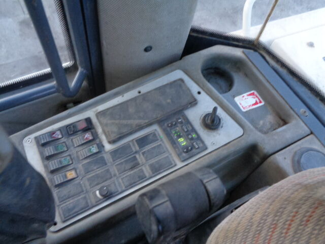 Terex TL160 - Chargeuse sur pneus: photos 4 Terex TL160 - Chargeuse sur pneus: photos 4