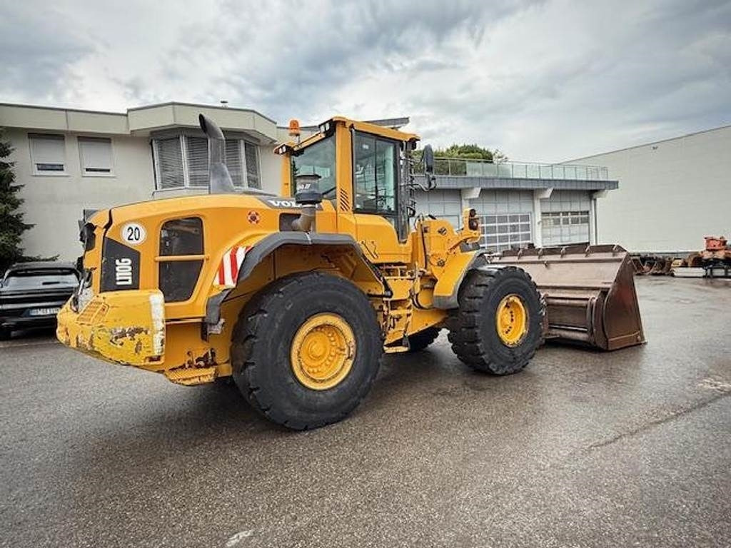 Volvo L110G - Chargeuse sur pneus: photos 2 Volvo L110G - Chargeuse sur pneus: photos 2
