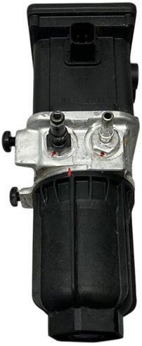 DAF AdBlue pump - Système d'échappement pour Camion: photos 2 DAF AdBlue pump - Système d'échappement pour Camion: photos 2