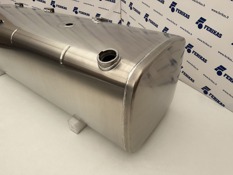 DAF New aluminum fuel tank 845L - Réservoir de carburant pour Camion: photos 2 DAF New aluminum fuel tank 845L - Réservoir de carburant pour Camion: photos 2