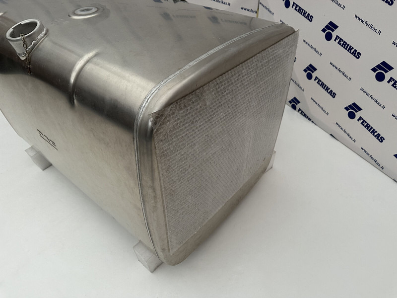DAF OEM aluminum fuel tank 500L - Réservoir de carburant pour Camion: photos 3 DAF OEM aluminum fuel tank 500L - Réservoir de carburant pour Camion: photos 3
