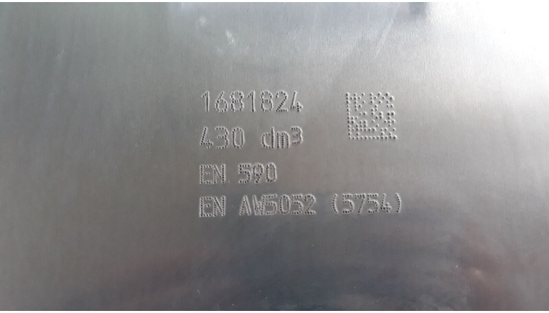 DAF OEM fuel tank 430L with brackets - Réservoir de carburant pour Camion: photos 4 DAF OEM fuel tank 430L with brackets - Réservoir de carburant pour Camion: photos 4