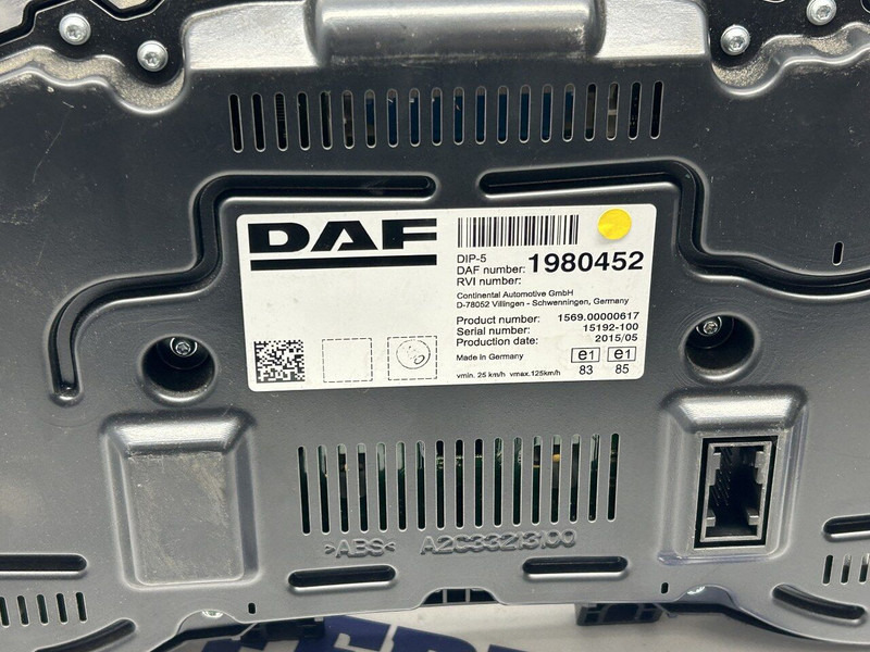 DAF instrument cluster - Panel de instrumentos pour Camion: photos 3 DAF instrument cluster - Panel de instrumentos pour Camion: photos 3