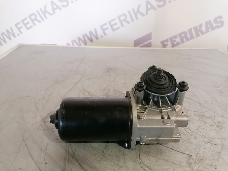 DAF xf 106 - Essuie-glace pour Camion: photos 1 DAF xf 106 - Essuie-glace pour Camion: photos 1
