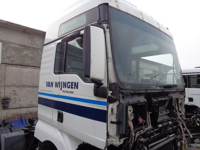 MAN Perfect condition EUROPE DELIVERY - Cabine et intérieur pour Camion: photos 1 MAN Perfect condition EUROPE DELIVERY - Cabine et intérieur pour Camion: photos 1