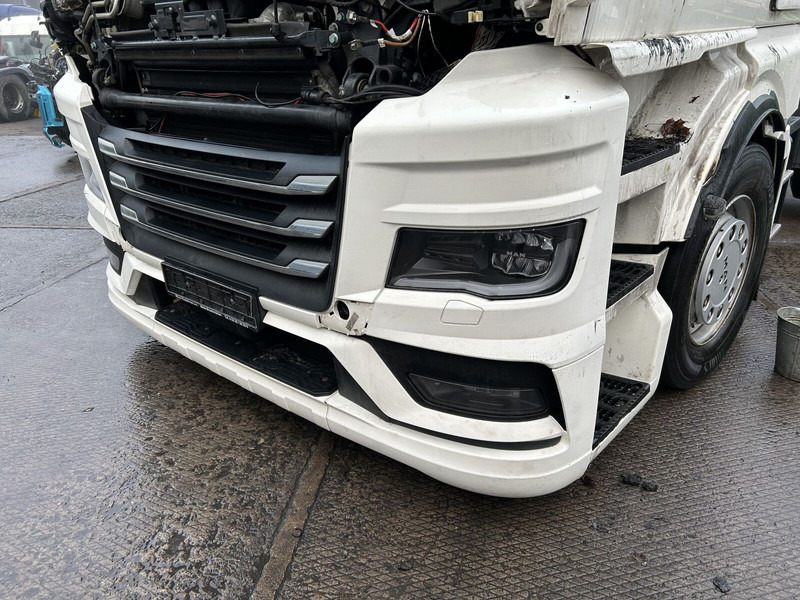 MAN complete bumper - Pare-chocs pour Camion: photos 3 MAN complete bumper - Pare-chocs pour Camion: photos 3