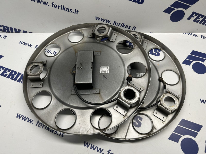 MAN tyre pressure monitoring system with wheel cover - Capteur pour Camion: photos 2 MAN tyre pressure monitoring system with wheel cover - Capteur pour Camion: photos 2