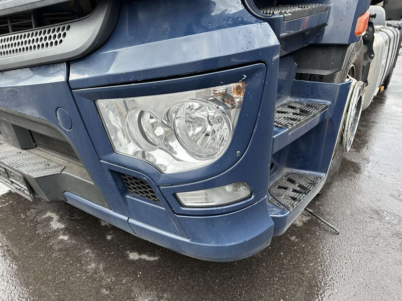 Mercedes-Benz Actros 1843 - Pare-chocs pour Camion: photos 2 Mercedes-Benz Actros 1843 - Pare-chocs pour Camion: photos 2