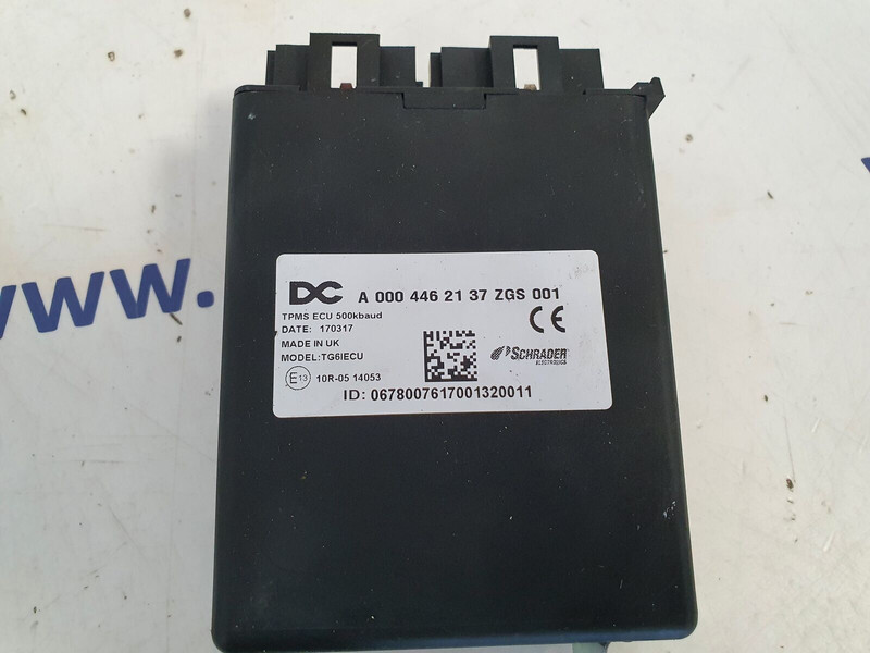 Mercedes-Benz Actros MP4 - Bloc de gestion pour Camion: photos 2 Mercedes-Benz Actros MP4 - Bloc de gestion pour Camion: photos 2