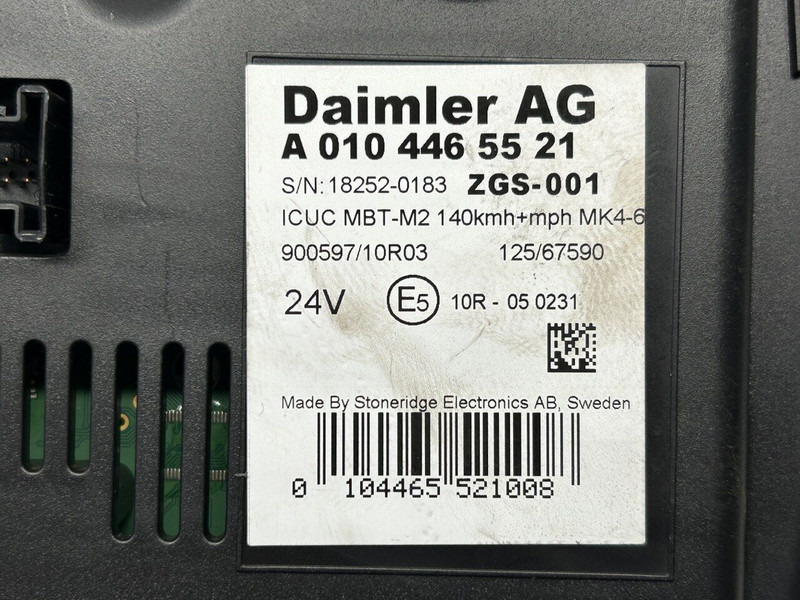 Mercedes-Benz UK version - Panel de instrumentos pour Camion: photos 4 Mercedes-Benz UK version - Panel de instrumentos pour Camion: photos 4