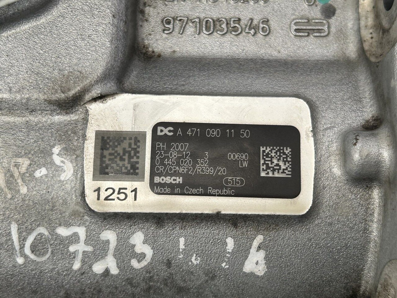 Mercedes-Benz fuel pump - Pompe à carburant pour Camion: photos 3 Mercedes-Benz fuel pump - Pompe à carburant pour Camion: photos 3