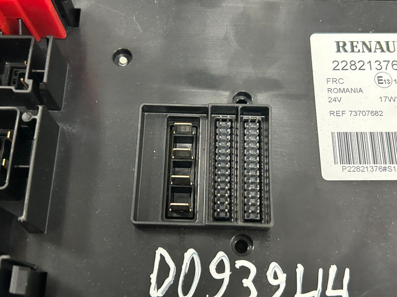 Renault T fuse box - Système électrique pour Camion: photos 4 Renault T fuse box - Système électrique pour Camion: photos 4