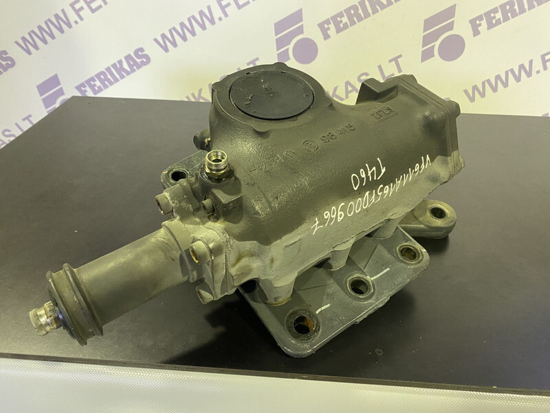 Renault T steering gear - Colonne de direction pour Camion: photos 3 Renault T steering gear - Colonne de direction pour Camion: photos 3