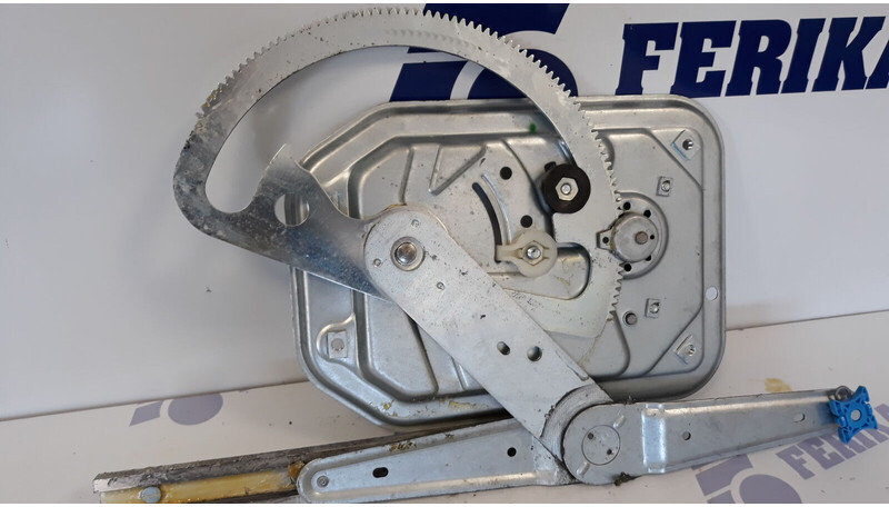 Scania R - Moteur de fenetre pour Camion: photos 4 Scania R - Moteur de fenetre pour Camion: photos 4