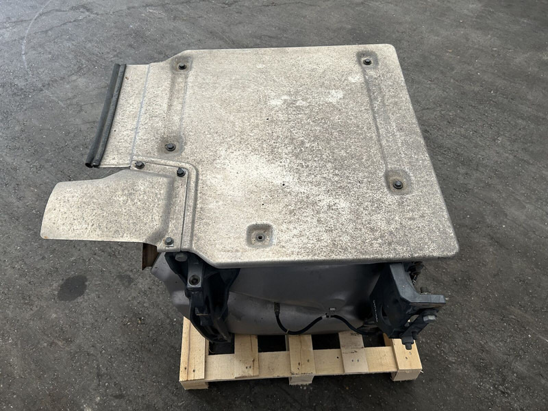 Scania exhaust catalyst - Catalyseur pour Camion: photos 3 Scania exhaust catalyst - Catalyseur pour Camion: photos 3