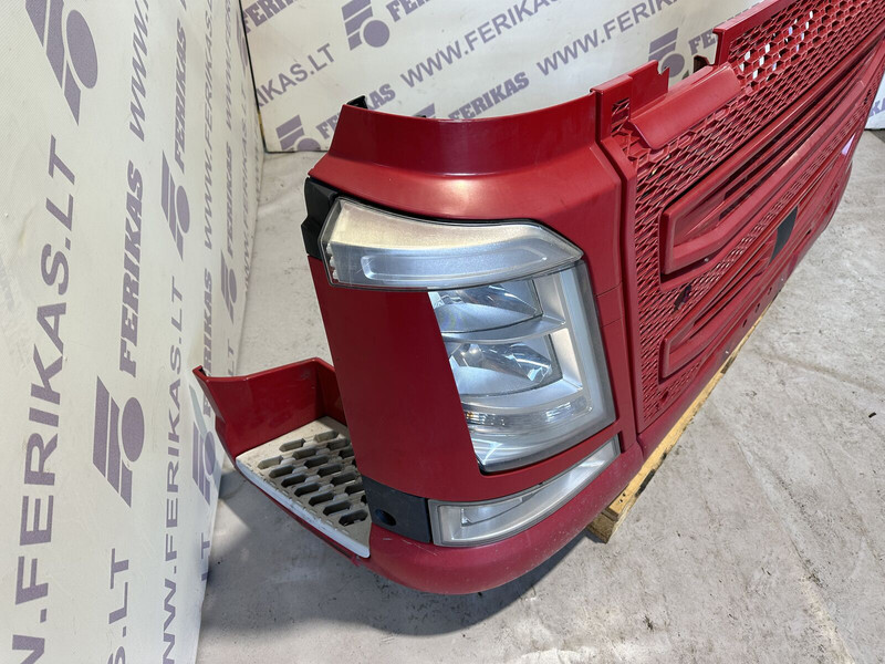 Volvo FH4 - Pare-chocs pour Camion: photos 3 Volvo FH4 - Pare-chocs pour Camion: photos 3