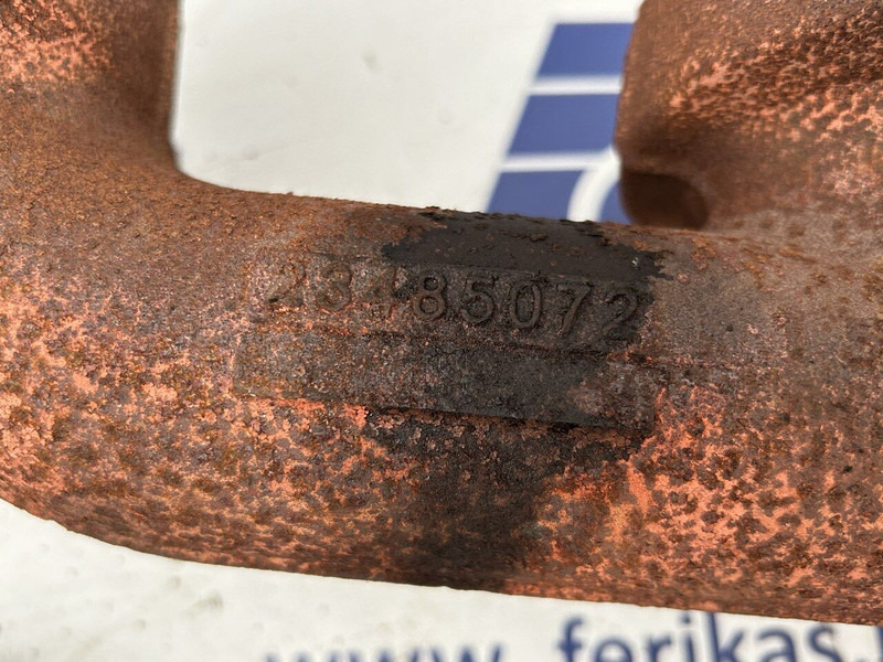 Volvo exhaust manifold - Moteur et pièces pour Camion: photos 3 Volvo exhaust manifold - Moteur et pièces pour Camion: photos 3