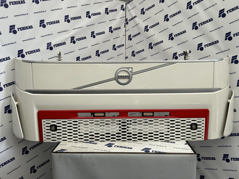 Volvo front panel - Capot pour Camion: photos 1 Volvo front panel - Capot pour Camion: photos 1