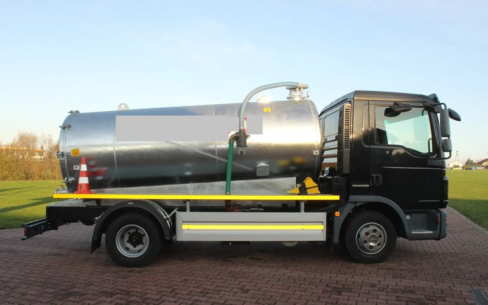 MAN TGL 12 250 - Camion citerne: photos 5 MAN TGL 12 250 - Camion citerne: photos 5
