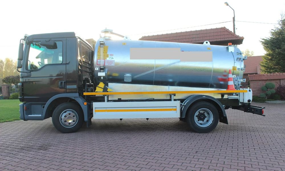 MAN TGL 12 250 - Camion citerne: photos 4 MAN TGL 12 250 - Camion citerne: photos 4