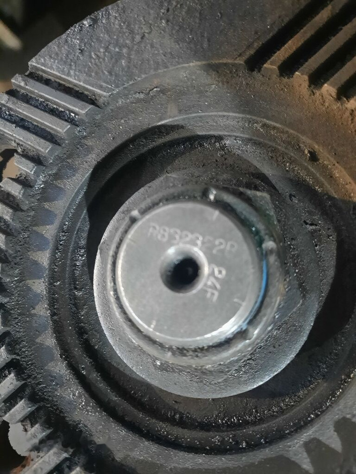 Eaton DANA R832321B - Différentiel pour Bus: photos 3 Eaton DANA R832321B - Différentiel pour Bus: photos 3