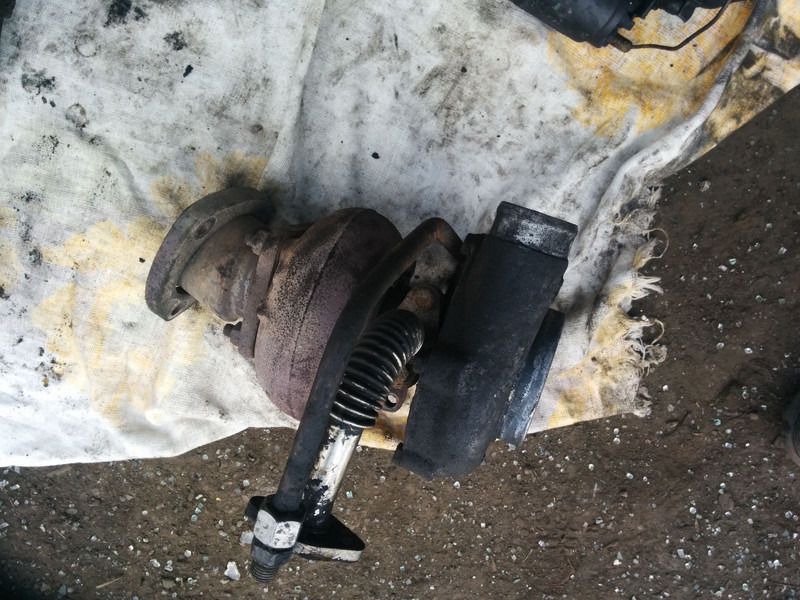 MAN / Турбина 53271013060c головка - Moteur et pièces: photos 5 MAN / Турбина 53271013060c головка - Moteur et pièces: photos 5