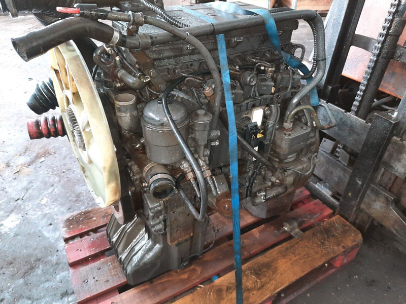 Mercedes-Benz OM 904 LA - Moteur: photos 2 Mercedes-Benz OM 904 LA - Moteur: photos 2