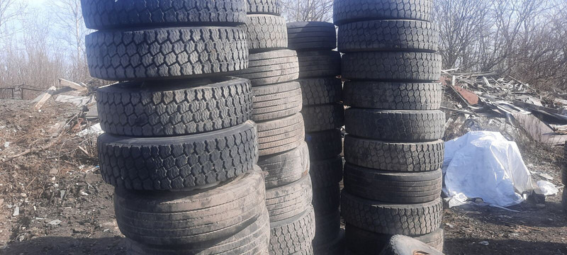 Michelin 295*80R22.5 255*70 \ 275*70* 265\70R19.5 - Pneu pour Camion: photos 5 Michelin 295*80R22.5 255*70 \ 275*70* 265\70R19.5 - Pneu pour Camion: photos 5