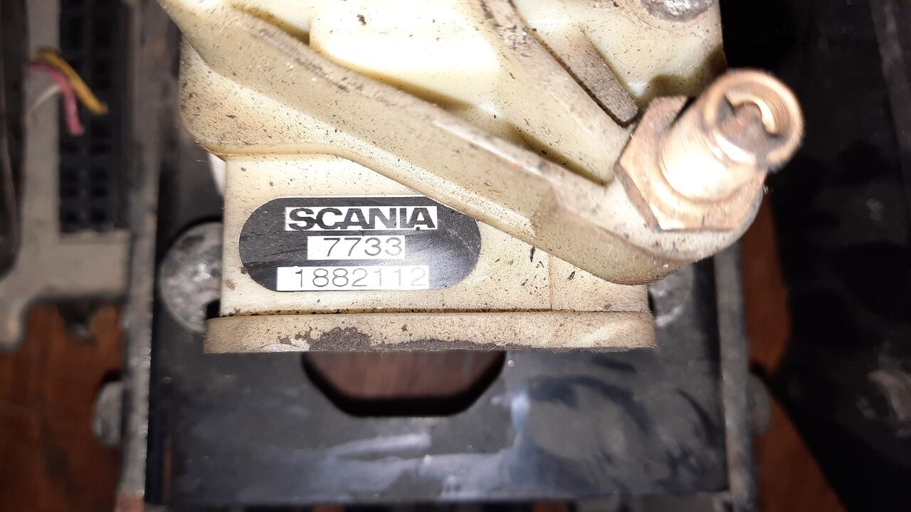 Valve de frein pour Camion Scania Knorr- Bremz 0486203025. 4800010110.486200008.486203033   Scania Volvo: photos 17