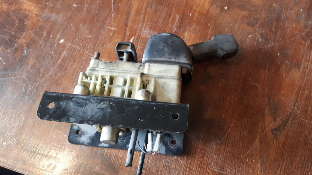 Valve de frein pour Camion Scania Knorr- Bremz 0486203025. 4800010110.486200008.486203033   Scania Volvo: photos 31