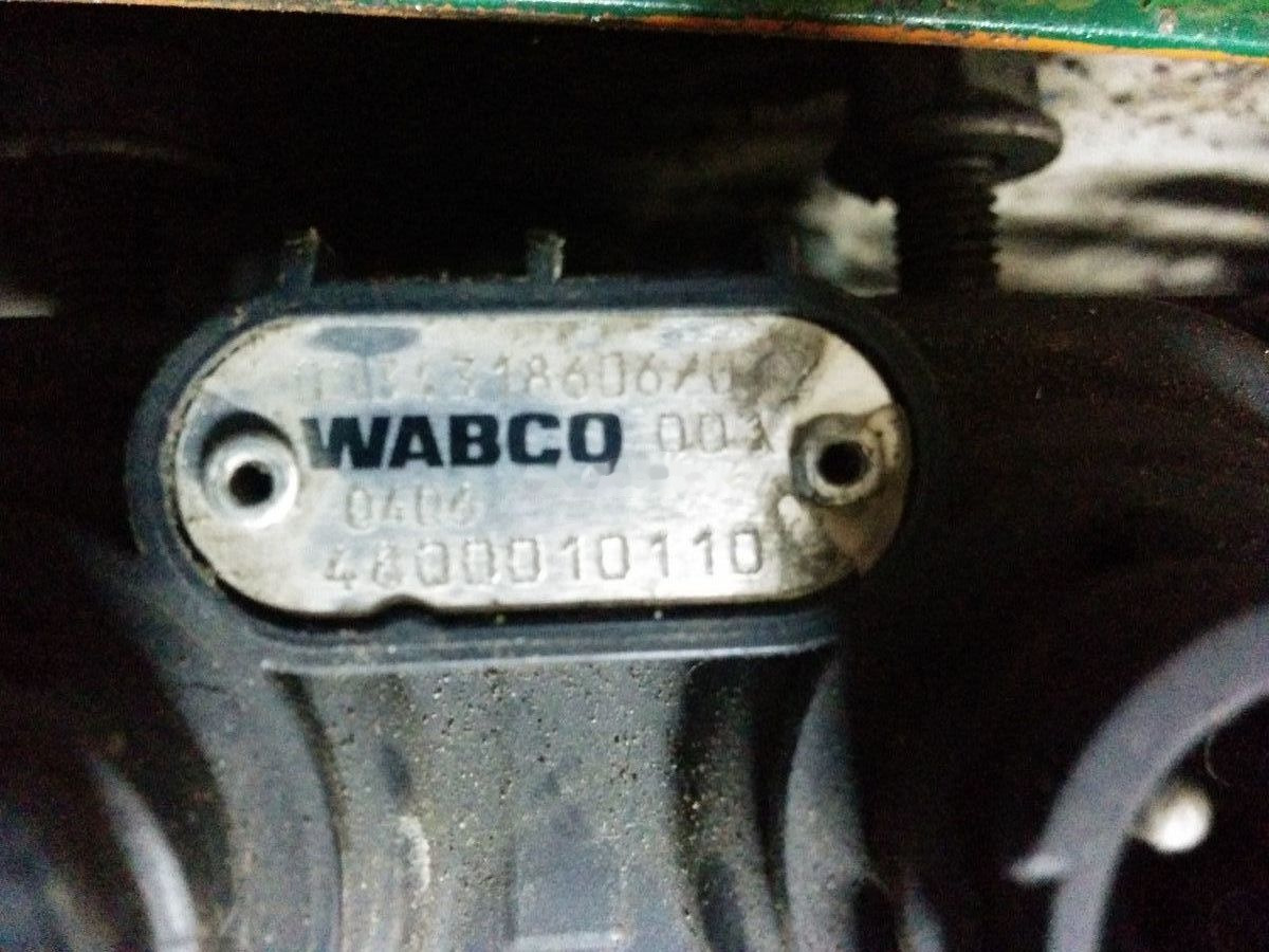 Valve de frein pour Camion Scania Knorr- Bremz 0486203025. 4800010110.486200008.486203033   Scania Volvo: photos 30