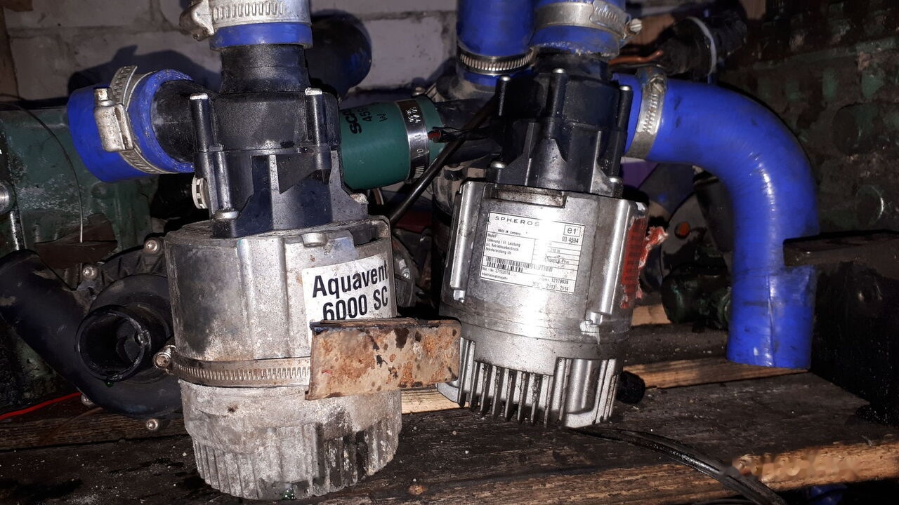 Scania Sphero U4856 Scania Omni Link - Pompe à liquide de refroidissement pour Bus: photos 2 Scania Sphero U4856 Scania Omni Link - Pompe à liquide de refroidissement pour Bus: photos 2