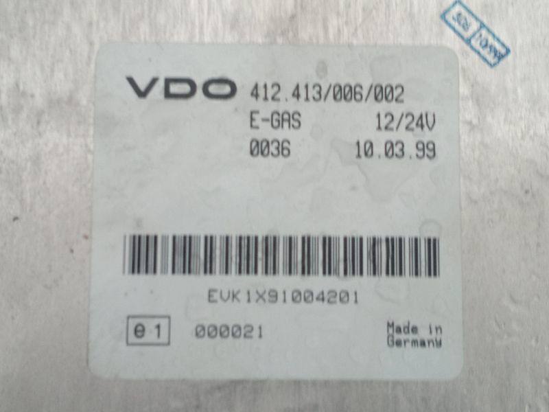 Scania VDO 412.413\006\002 . 412.413/006/005 - Bloc de gestion: photos 1 Scania VDO 412.413\006\002 . 412.413/006/005 - Bloc de gestion: photos 1