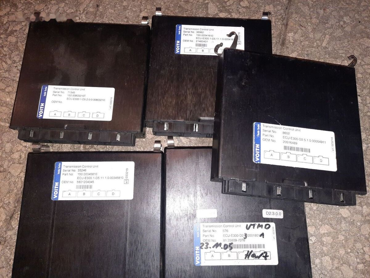 Voith ECU-E300 D2.3.0.0-00018011 MAN Volvo - Bloc de gestion pour Bus: photos 3 Voith ECU-E300 D2.3.0.0-00018011 MAN Volvo - Bloc de gestion pour Bus: photos 3