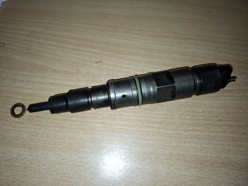 Volvo DCOOBF / Scania / D10a. D7a . D7C - Filtre à carburant: photos 1 Volvo DCOOBF / Scania / D10a. D7a . D7C - Filtre à carburant: photos 1