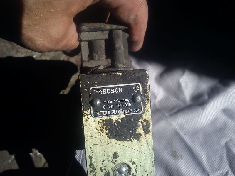 Volvo Уронем пола 0501100014. 28. 29. 35. 40. - Bloc de gestion: photos 4 Volvo Уронем пола 0501100014. 28. 29. 35. 40. - Bloc de gestion: photos 4