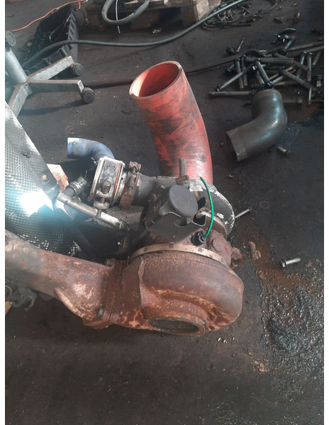 Volvo Вольво HOLSET HX40M . HX40G - Turbocompresseur: photos 1 Volvo Вольво HOLSET HX40M . HX40G - Turbocompresseur: photos 1