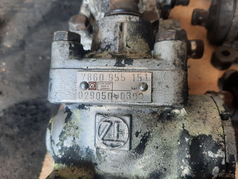 Zf Lenksysteme OmniLink - Boîtier de direction: photos 3 Zf Lenksysteme OmniLink - Boîtier de direction: photos 3