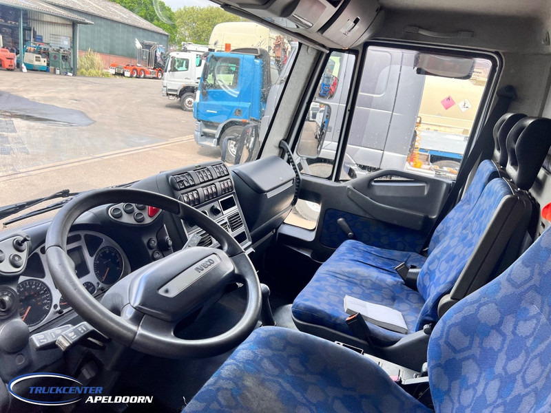 Iveco ML120E24/P Manuel gearbox, 6 Cylinder, 3 Seats - Camion fourgon: photos 5 Iveco ML120E24/P Manuel gearbox, 6 Cylinder, 3 Seats - Camion fourgon: photos 5