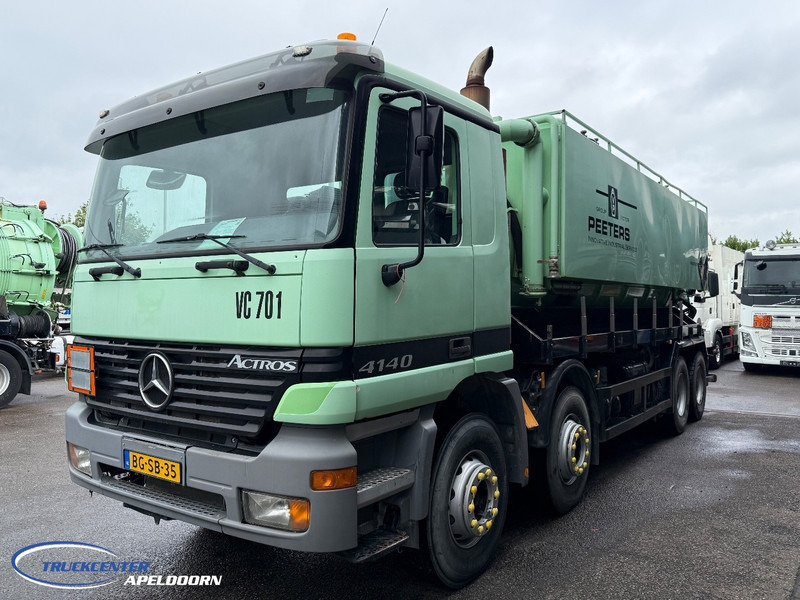 Mercedes-Benz Actros 4140 8x4 Naafreductie, Bladgeveerd, ADR - Camion hydrocureur: photos 3 Mercedes-Benz Actros 4140 8x4 Naafreductie, Bladgeveerd, ADR - Camion hydrocureur: photos 3