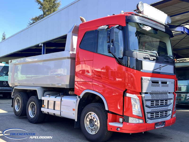 Volvo FH 540 6x4 Tandem lift, Retarder, Big axles - Camion benne: photos 1 Volvo FH 540 6x4 Tandem lift, Retarder, Big axles - Camion benne: photos 1