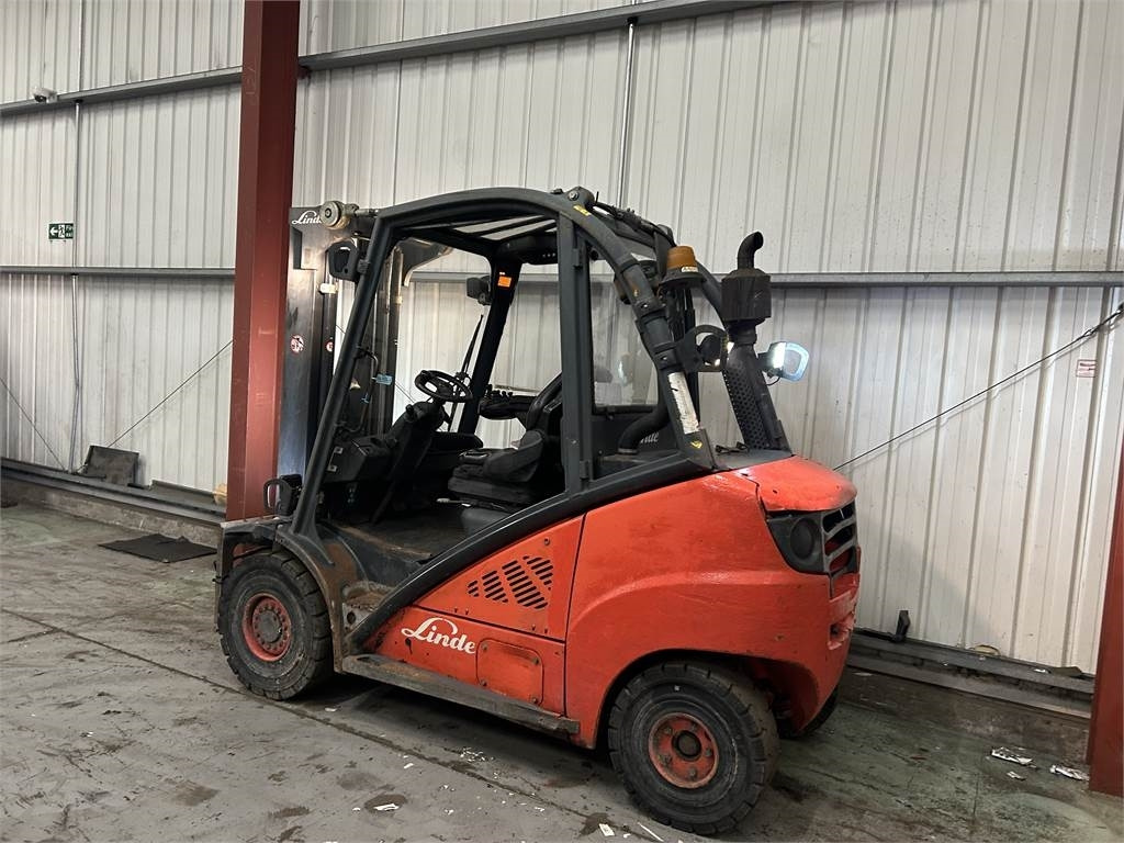 Linde H30D - Chariot élévateur diesel: photos 3 Linde H30D - Chariot élévateur diesel: photos 3