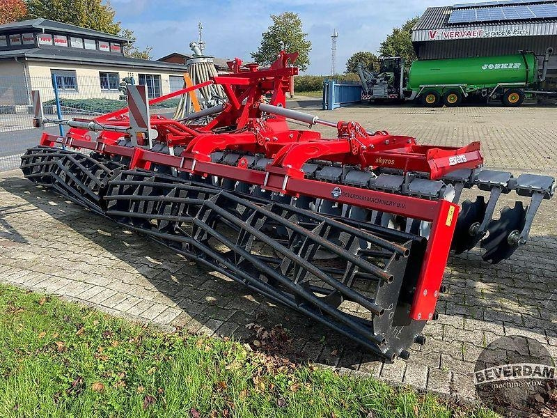 Evers Skyros 44-616 R62 - Cover crop: photos 4 Evers Skyros 44-616 R62 - Cover crop: photos 4